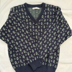 Vintage Royal Knight Men's V-neck  Sweater